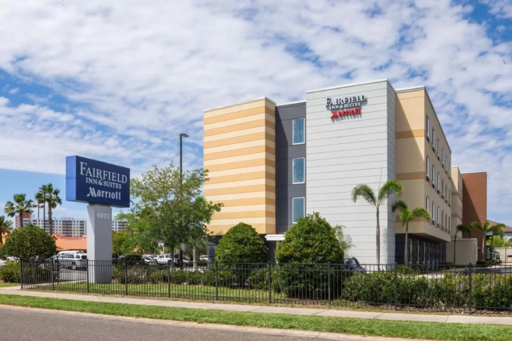 Exterior and roadside 6073 sign of Fairfield Inn & Suites Orlando Kissimmee/Celebration